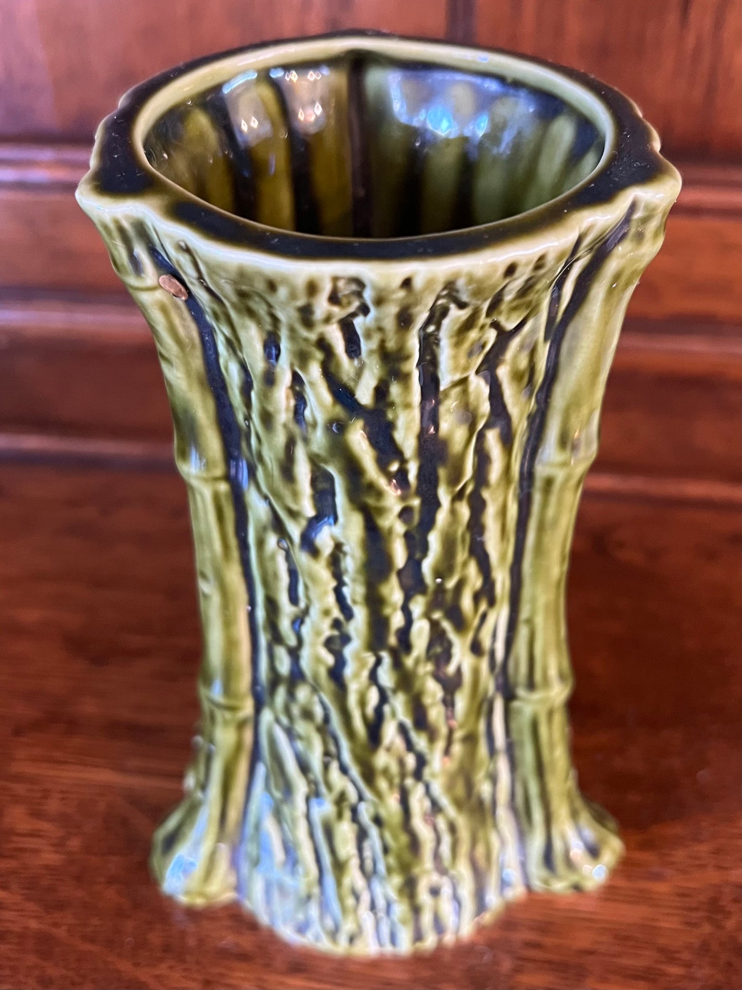 Unusual Vintage Green Tree Vase - Made in England 507