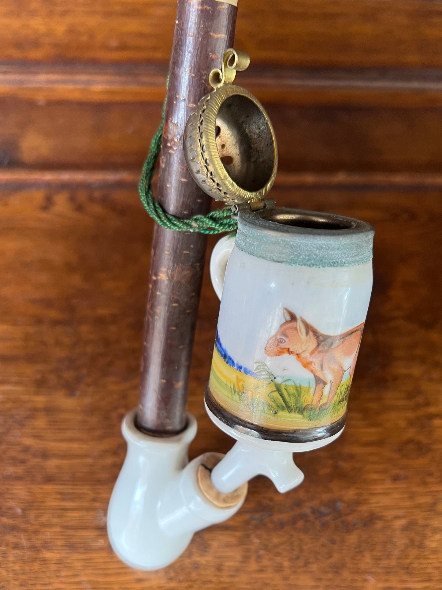 Antique Hand Painted Porcelain Hunter’s Pipe Smoking Tobacco Collectible