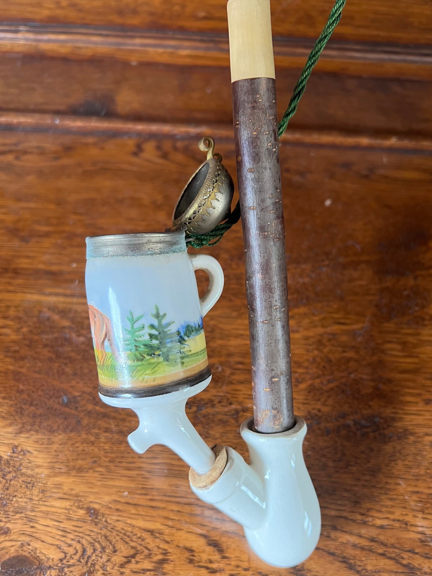 Antique Hand Painted Porcelain Hunter’s Pipe Smoking Tobacco Collectible