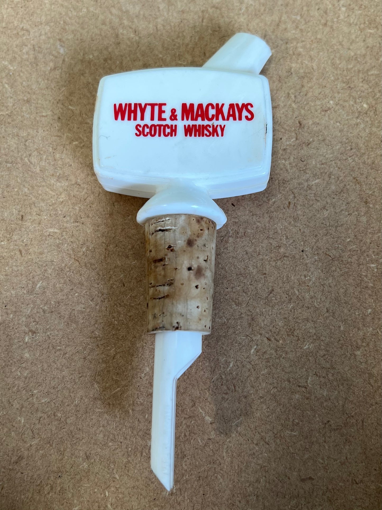 Vintage Drinks Bottle Pourer Whyte & Mackays Scotch Whisky