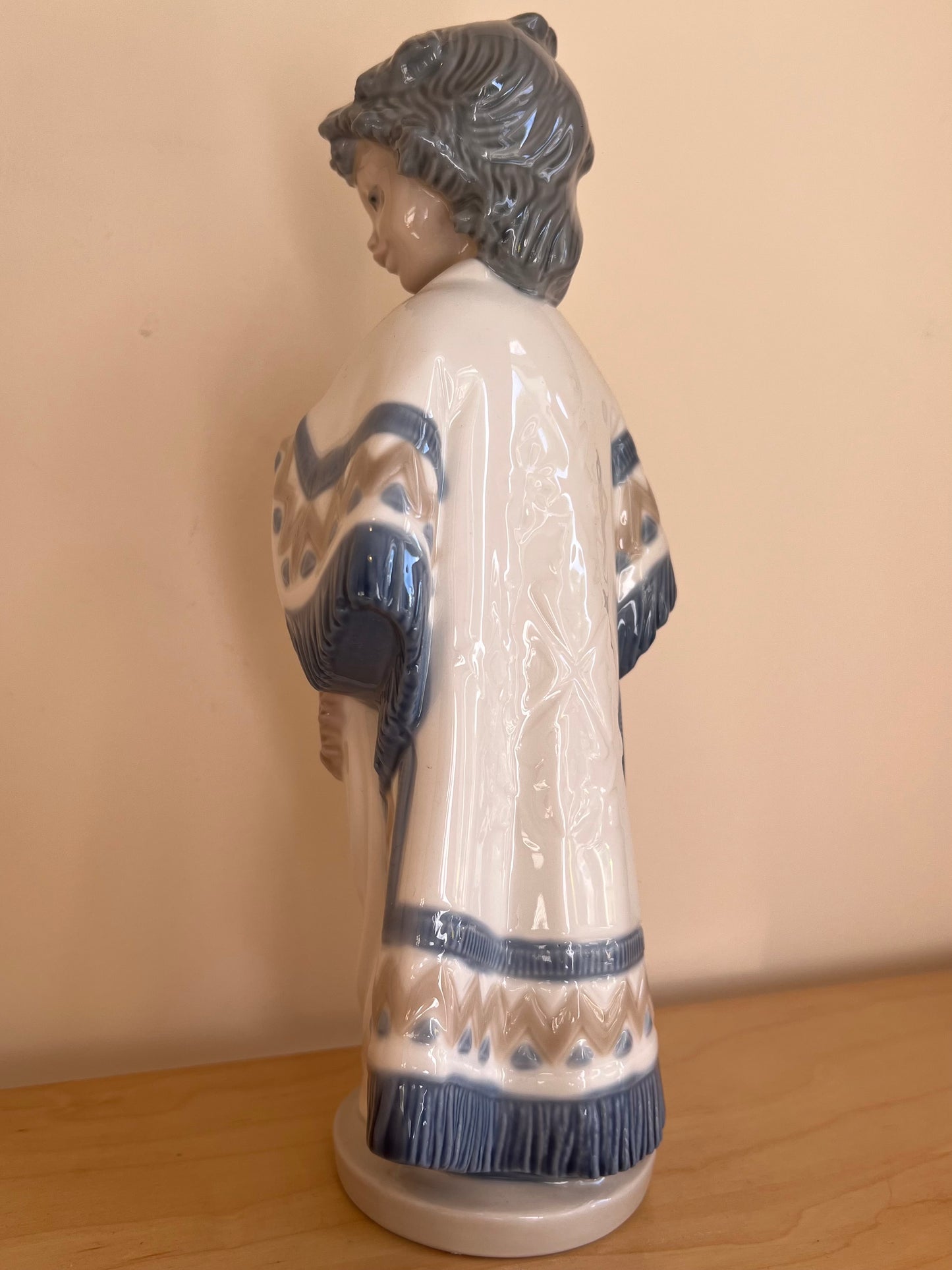 Vintage Nao Lladro Figurine Mexican Boy Poncho Hat Daisa 1982 Handmade in Spain