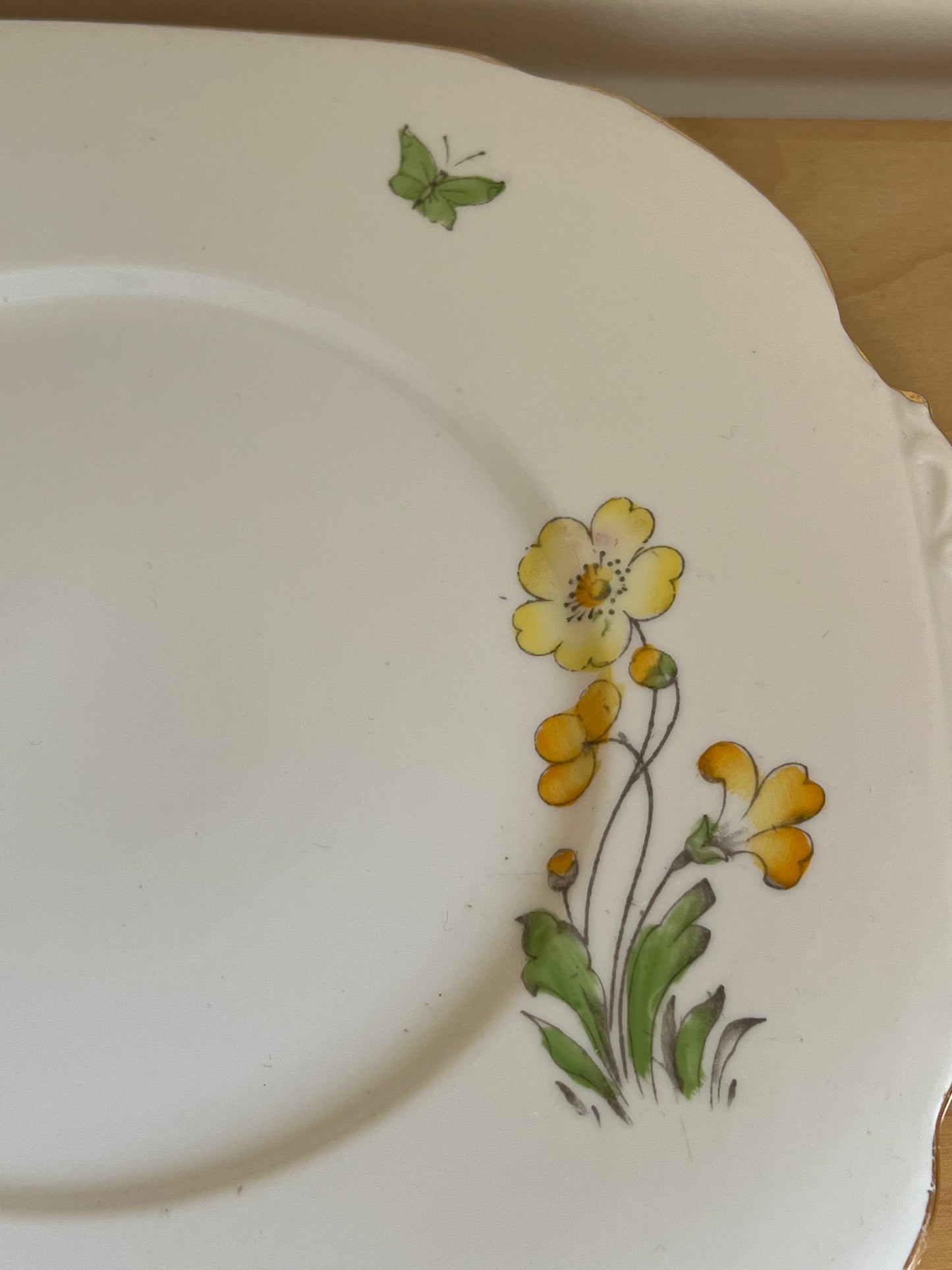 Vintage Roslyn Fine Bone China Square Cake / Side Plate Yellow Floral Gloria