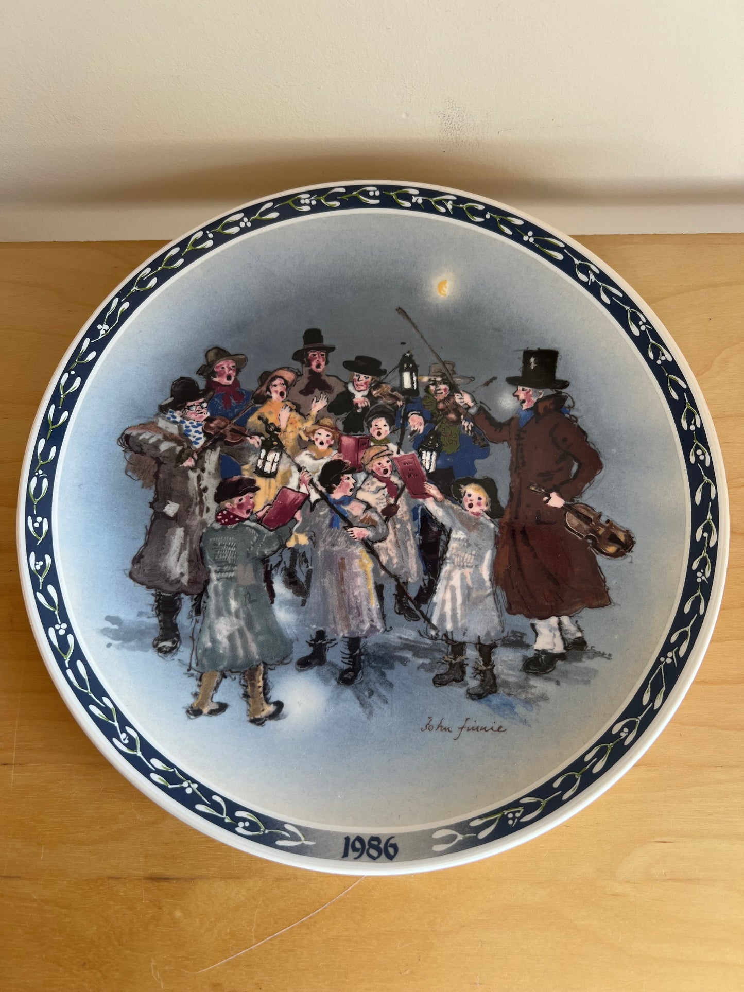 Vintage Wedgwood Victorian Christmas Plates John Finnie 1986 1987 1988 1989