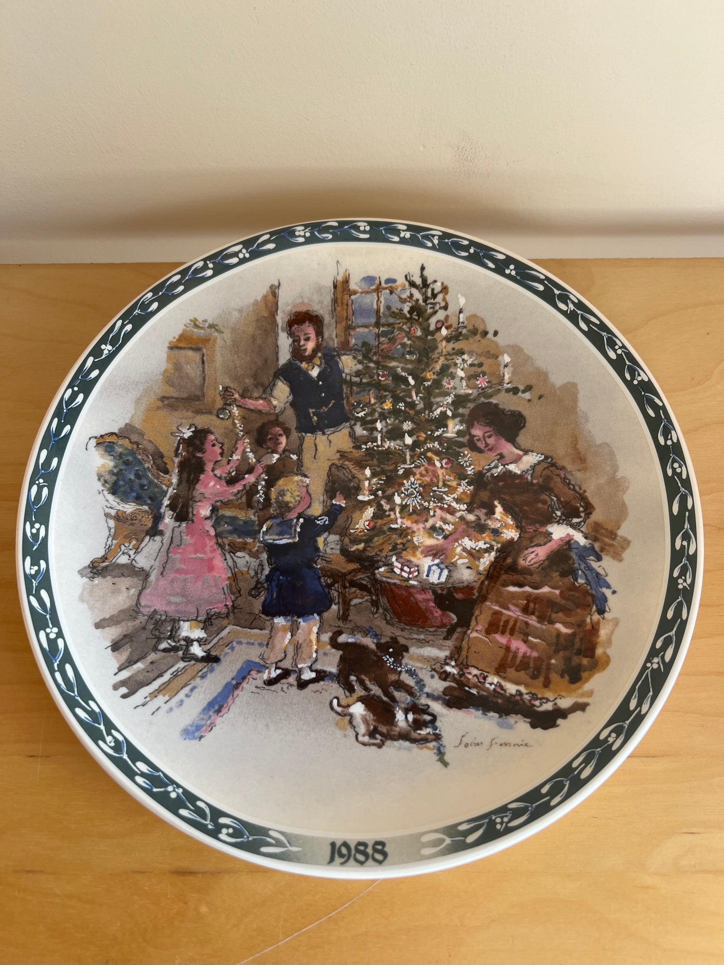 Vintage Wedgwood Victorian Christmas Plates John Finnie 1986 1987 1988 1989