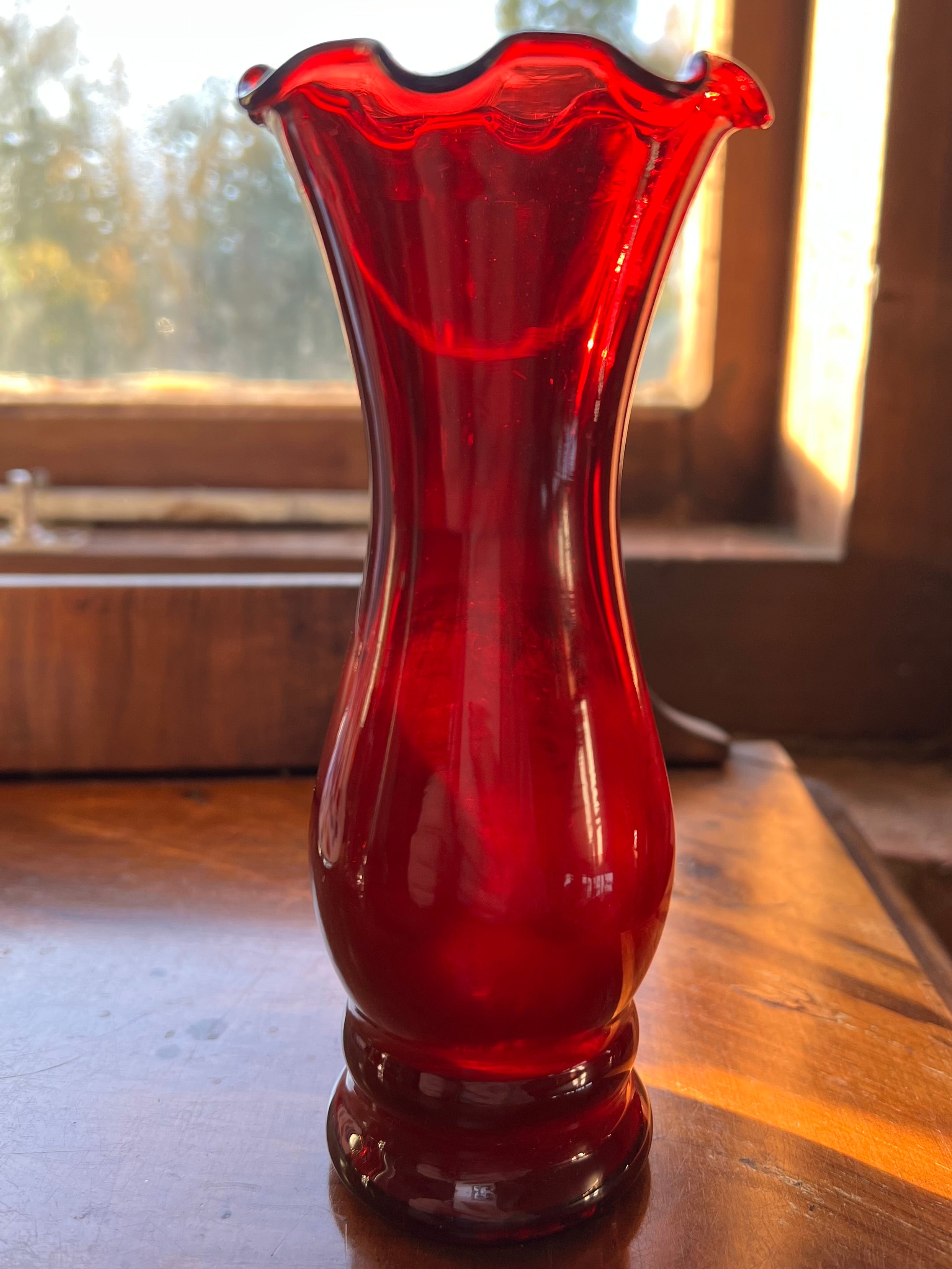 Red decorative clearance glass