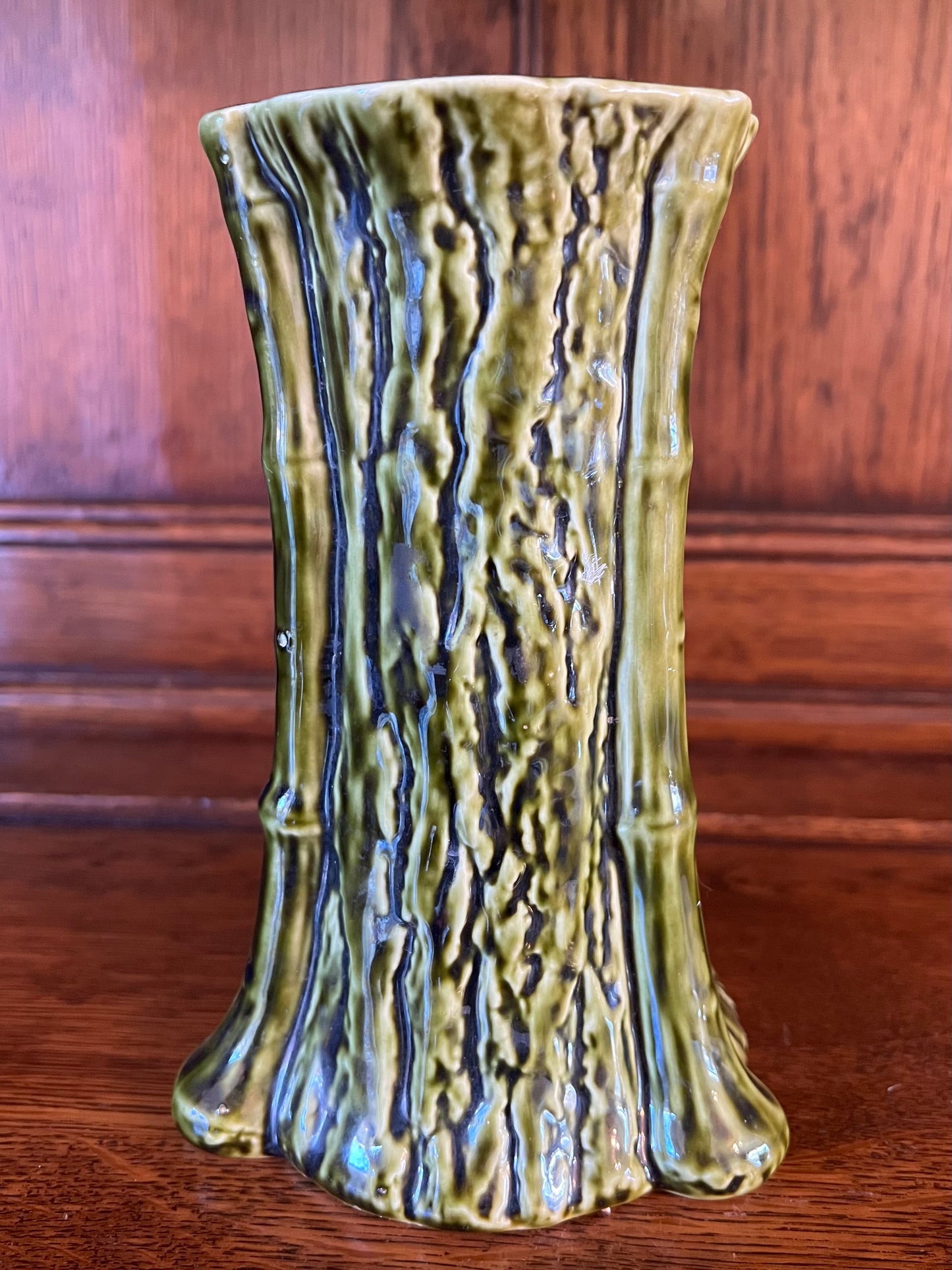 Unusual Vintage Green Tree Vase - Made in England 507